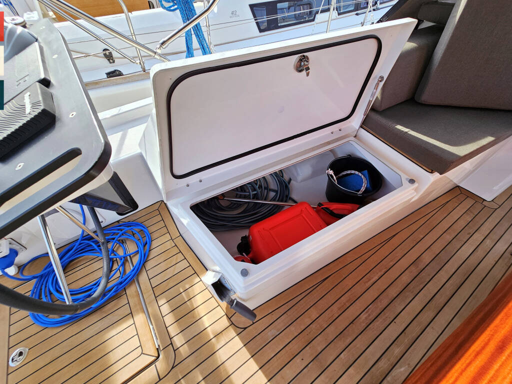 Dufour 41 Grand Large Mila (A/C & gen)