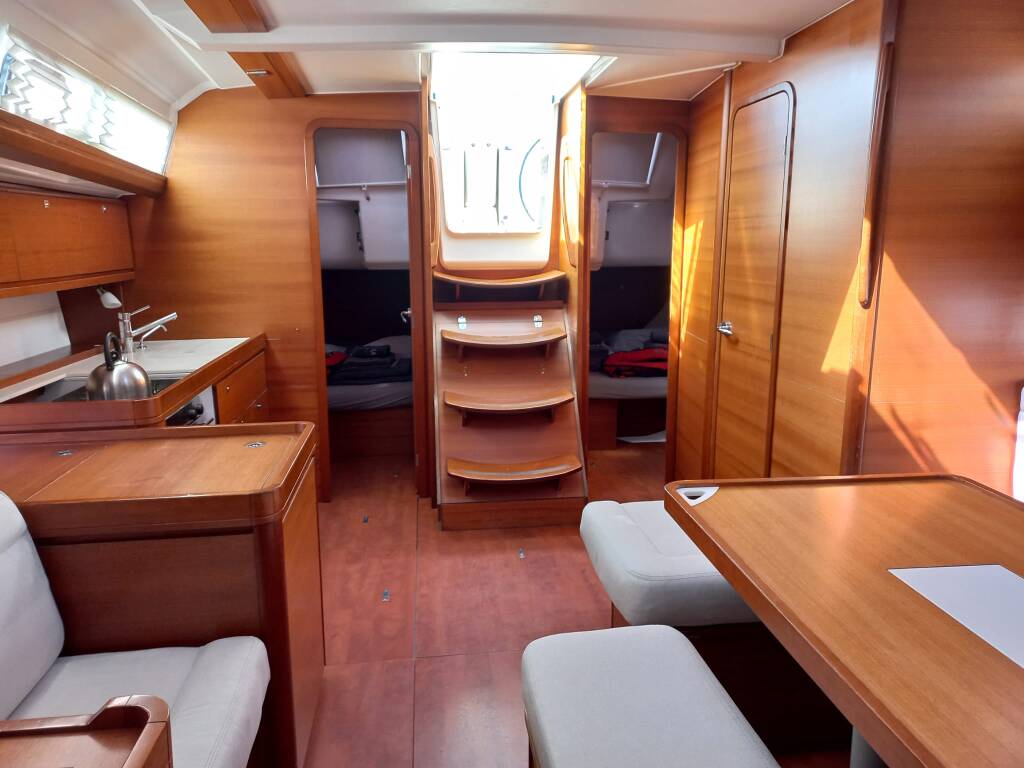 Dufour 410 Grand Large 6 Julia