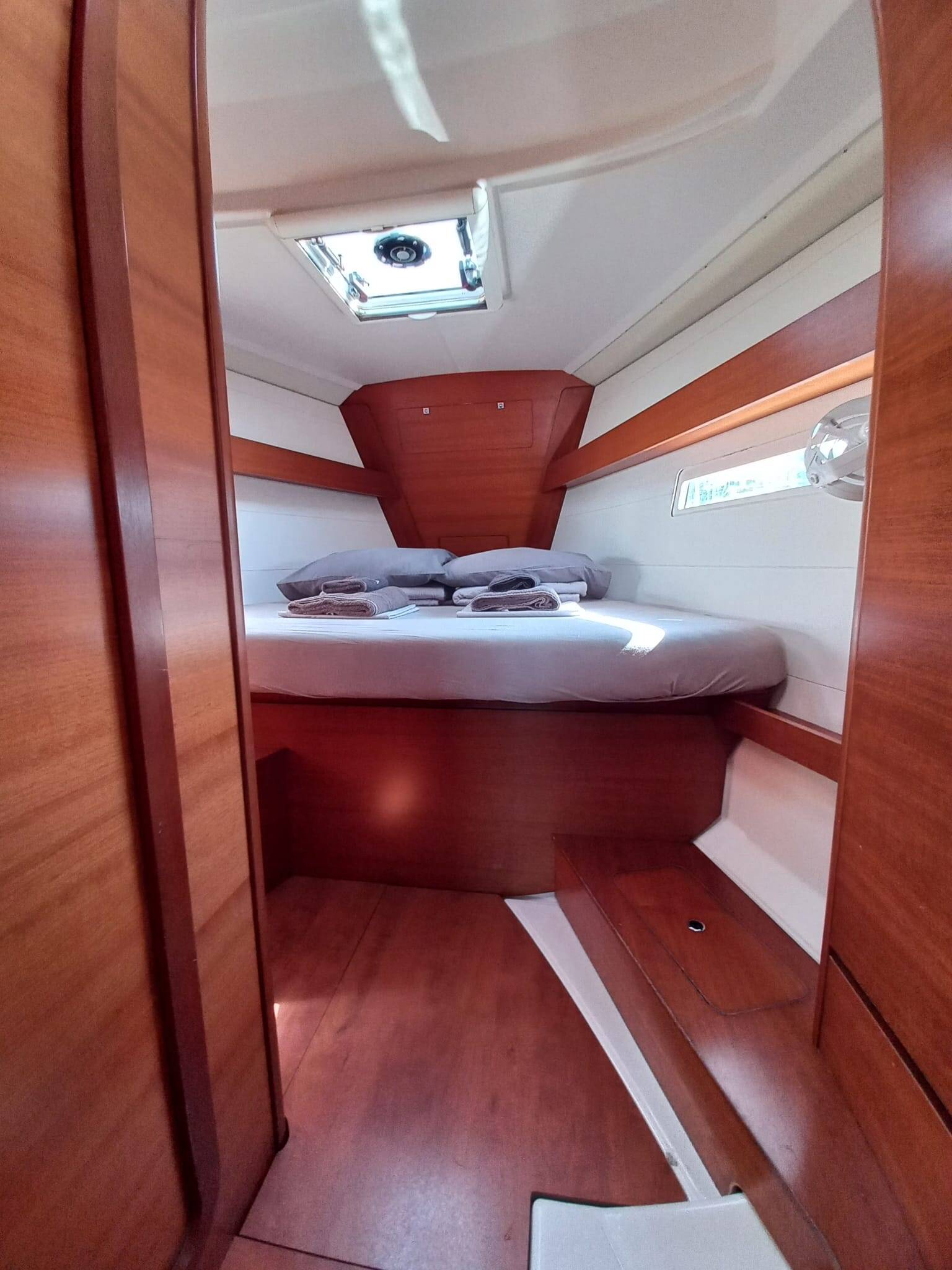 Dufour 410 Grand Large 6 Julia
