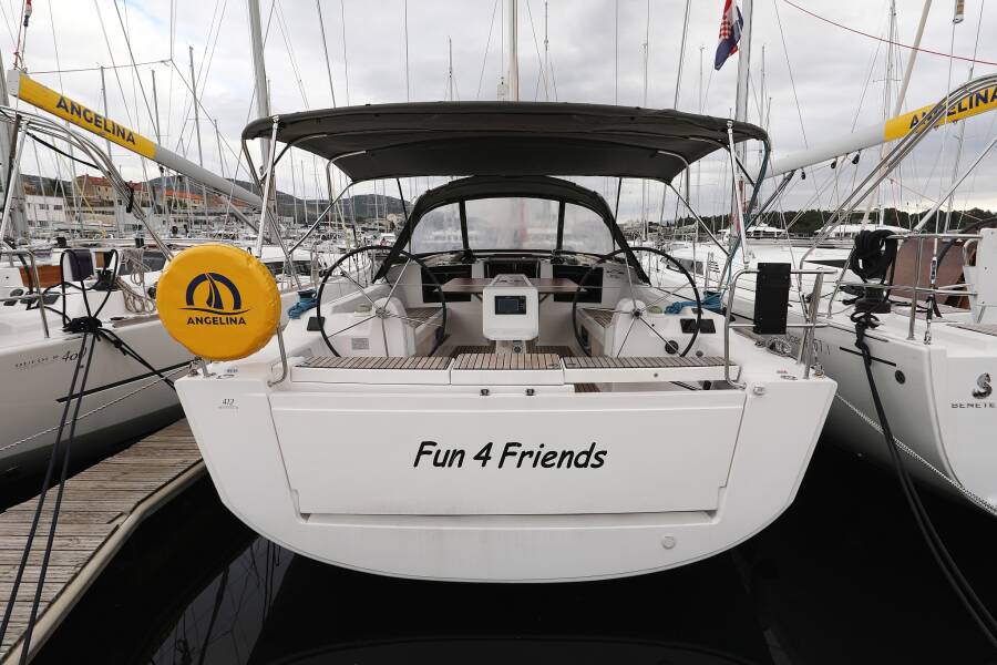 Dufour 412 GL • Fun 4 Friends