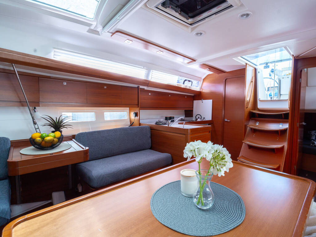 Dufour 412 Grand Large Apus