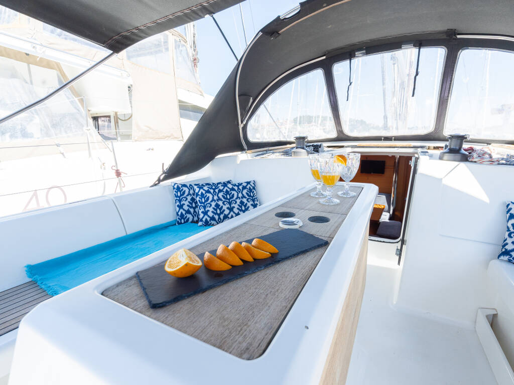 Dufour 412 Grand Large Apus