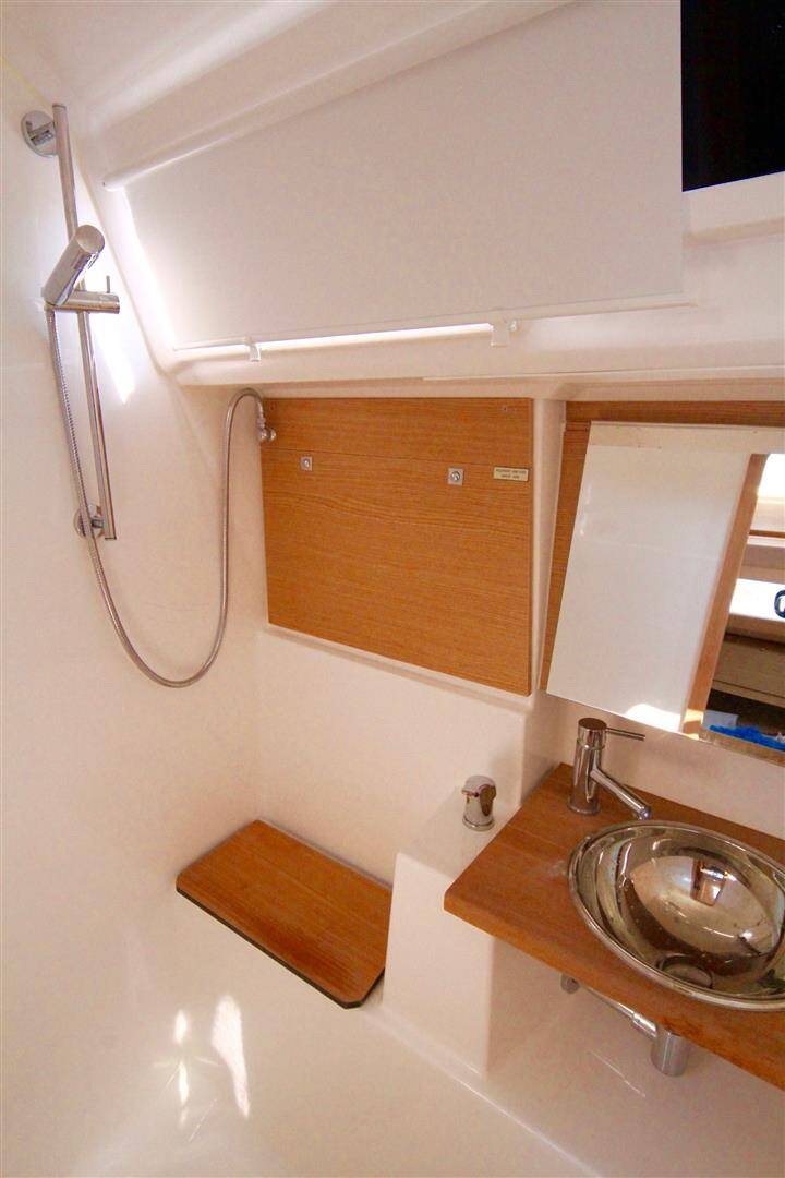 Dufour 412 Grand large AINA