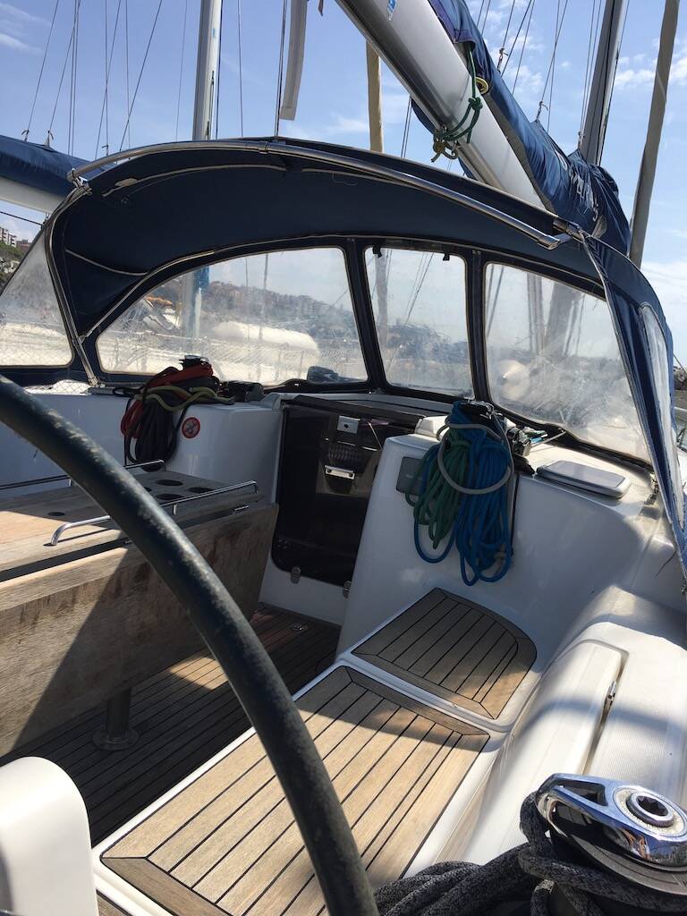 Dufour 425 Surprise