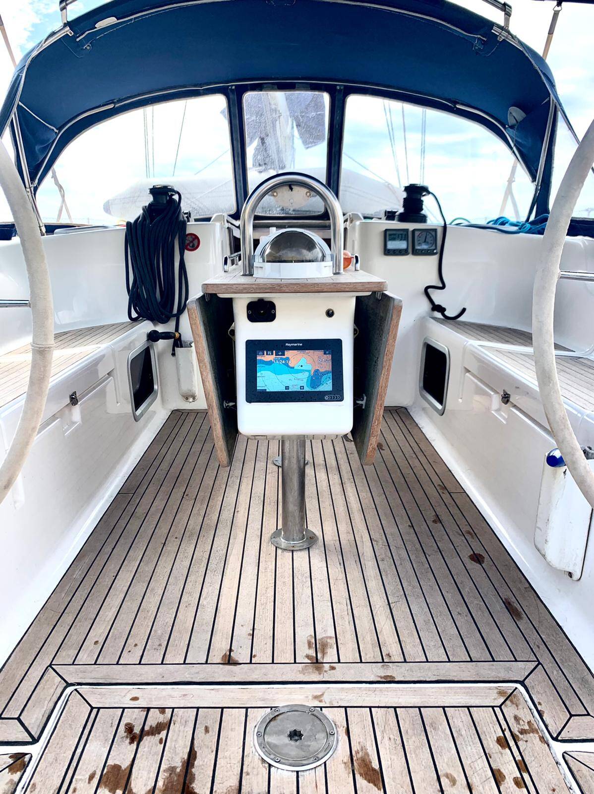 Dufour 425 Surprise