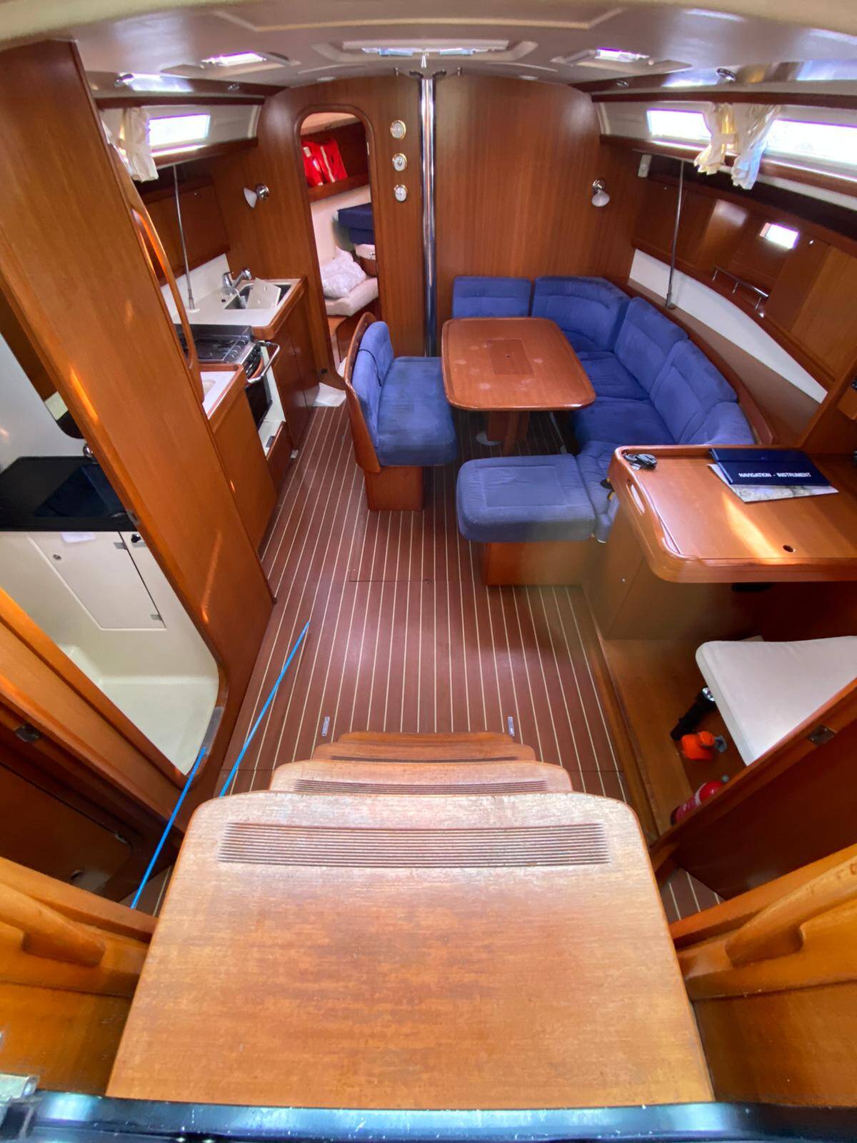 Dufour 425 Surprise