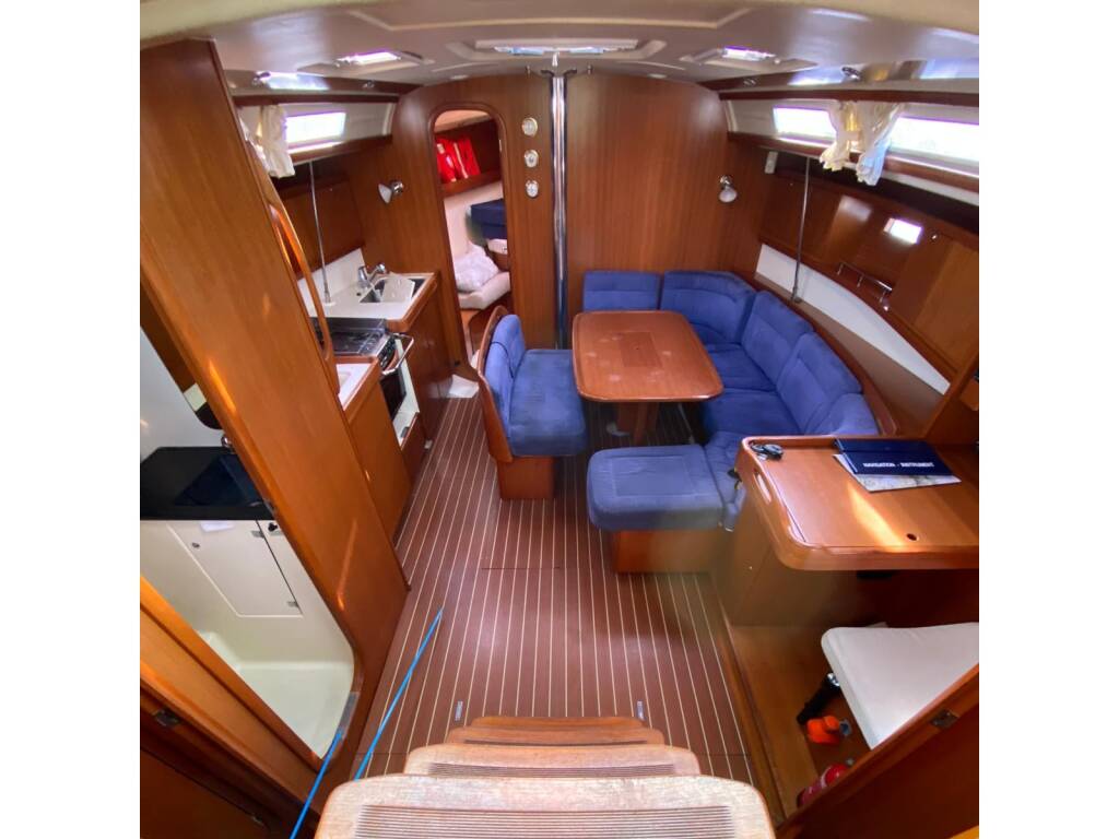 Dufour 425 Surprise