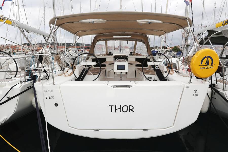 Dufour 430 GL • Thor