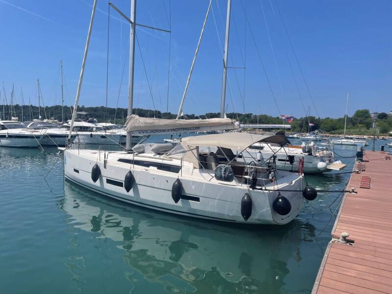 Dufour 430 GL • Mojito Sunrise