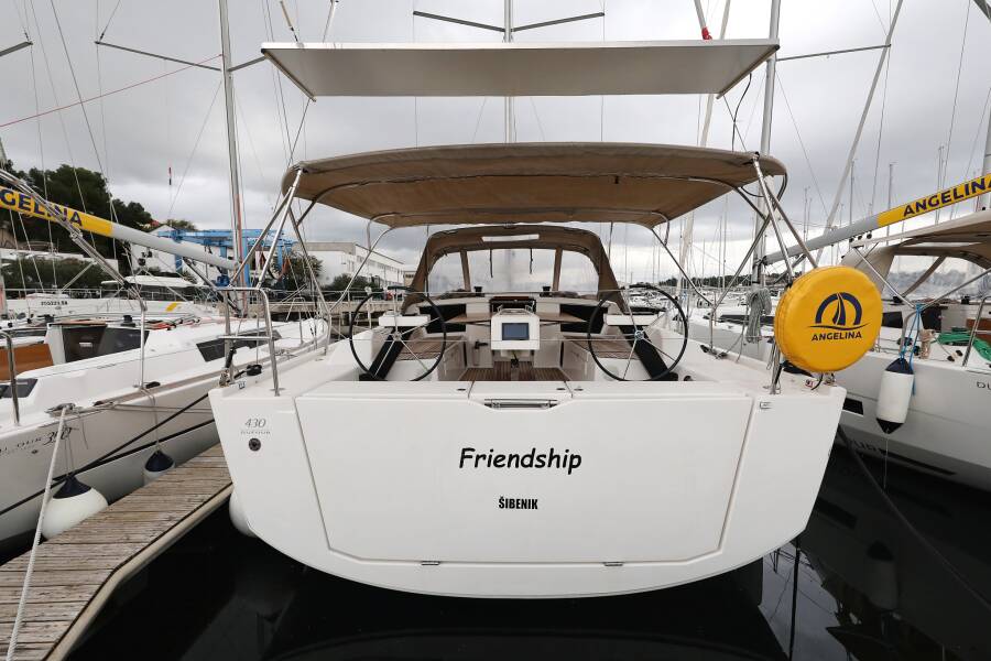 Dufour 430 GL • Friendship