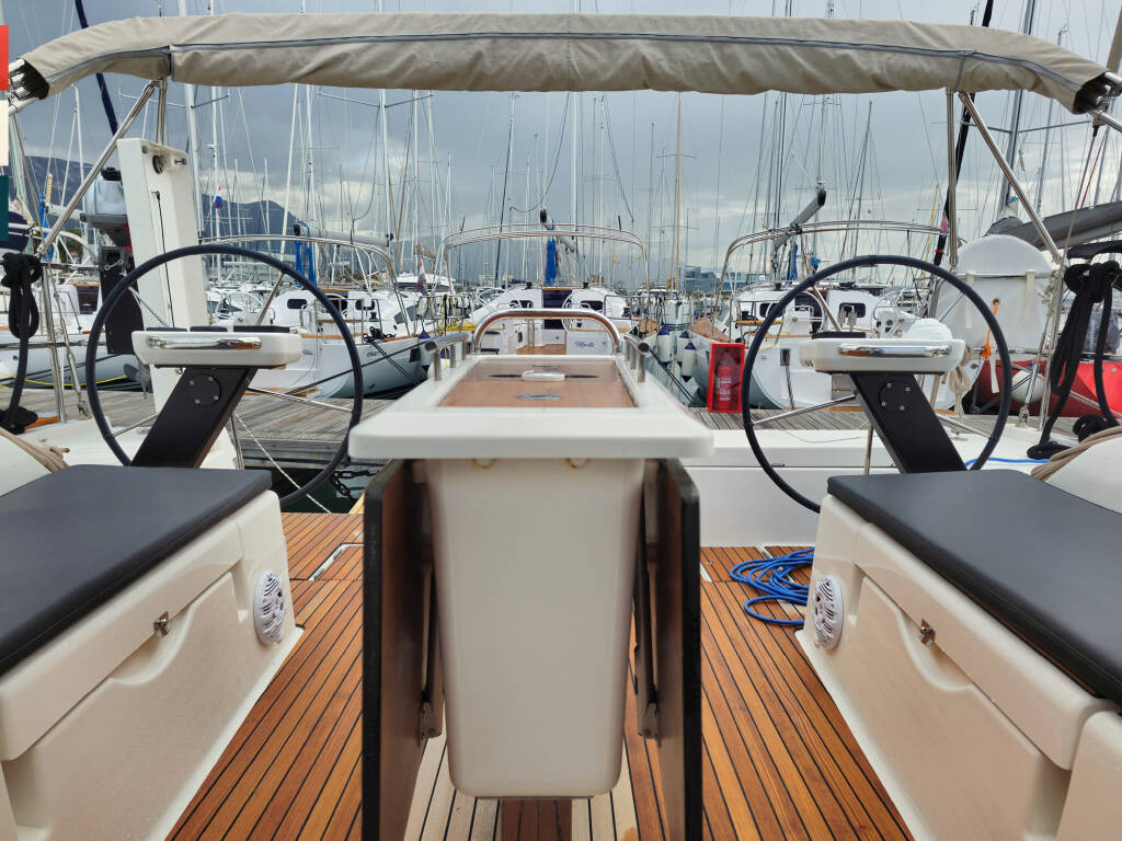 Dufour 430 Grand Large Moderato