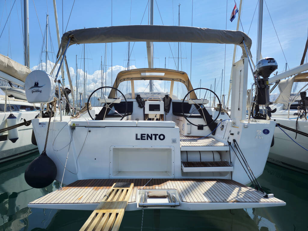 Dufour 430 Grand Large Lento