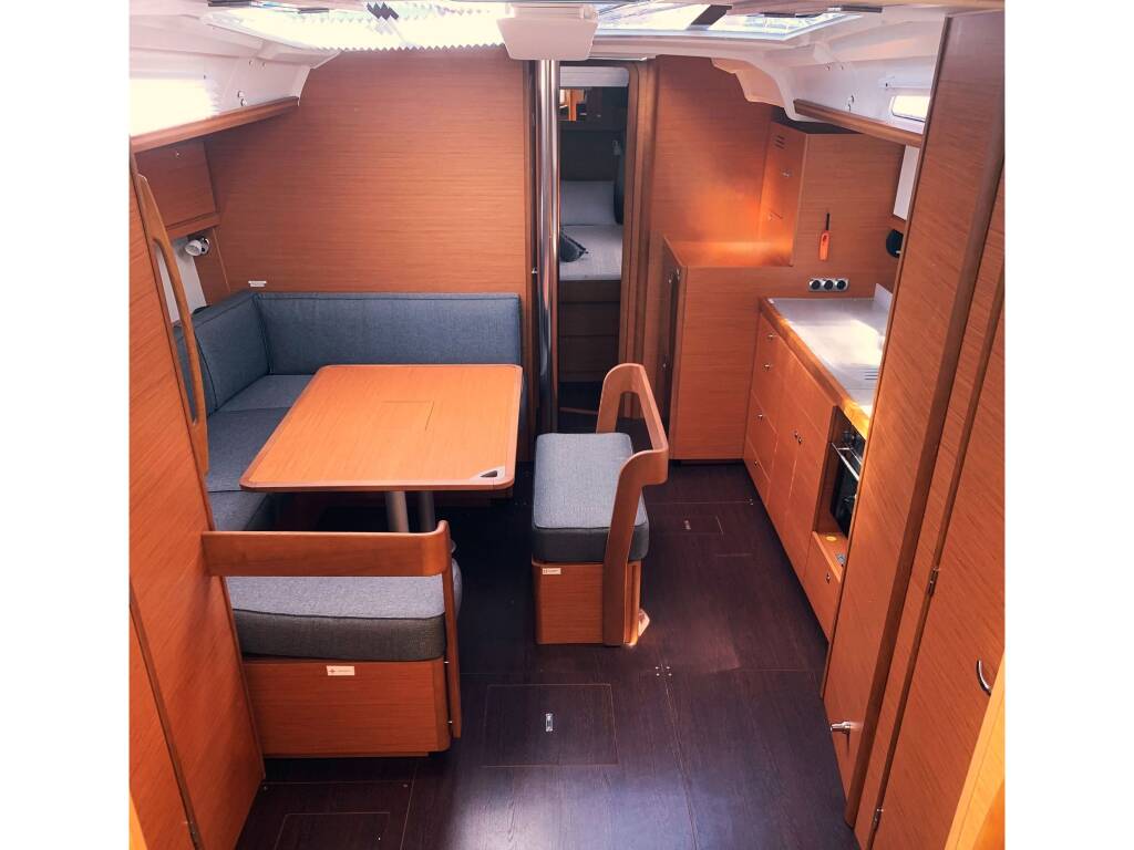 Dufour 430 Kairos - Solar Panel, BBQ