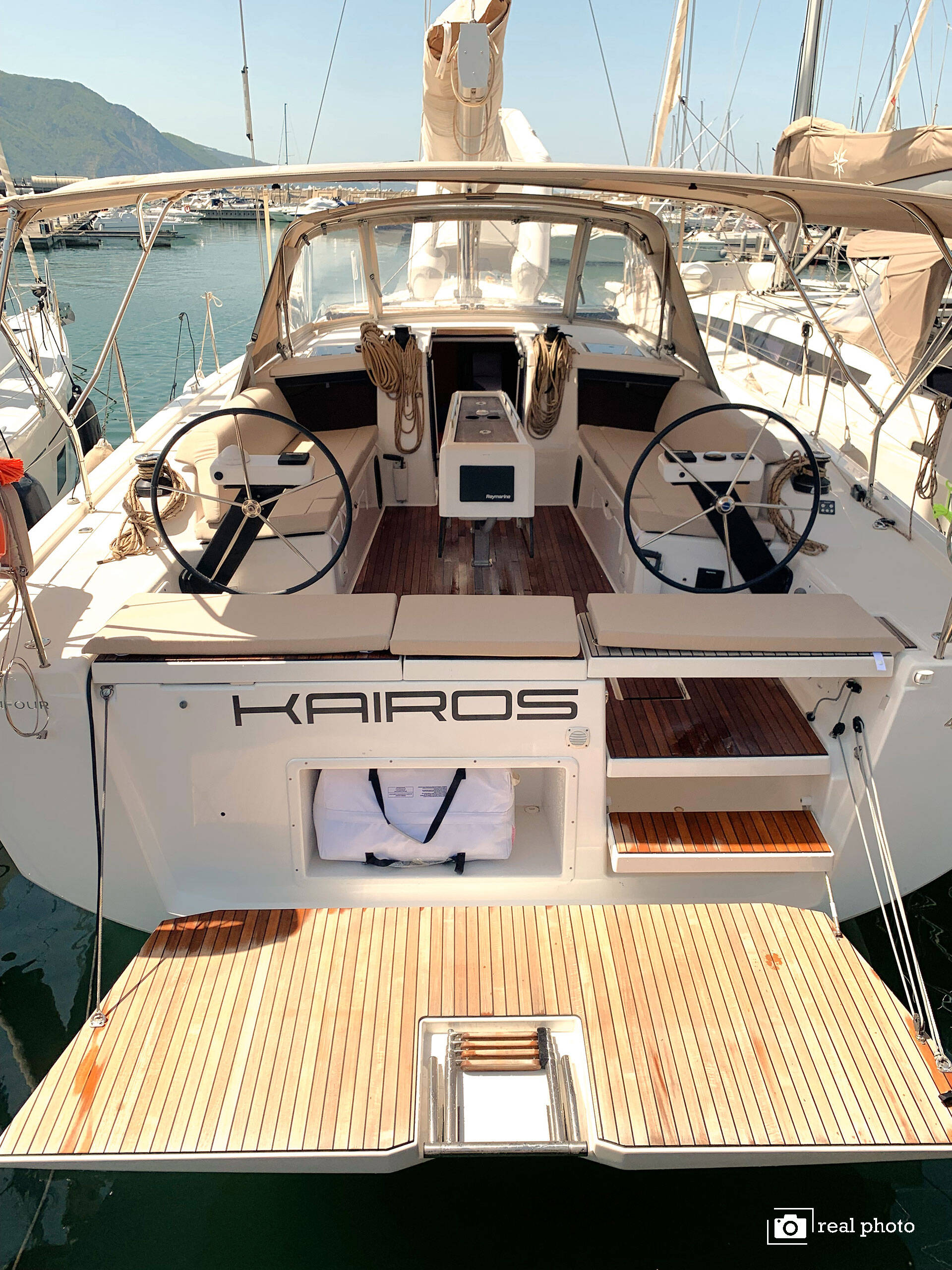 Dufour 430 Kairos - Solar Panel, BBQ
