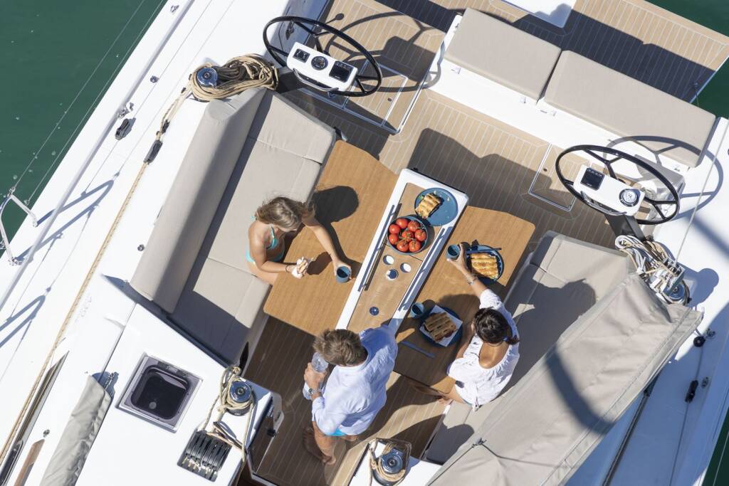 Dufour 430 GOSAILING