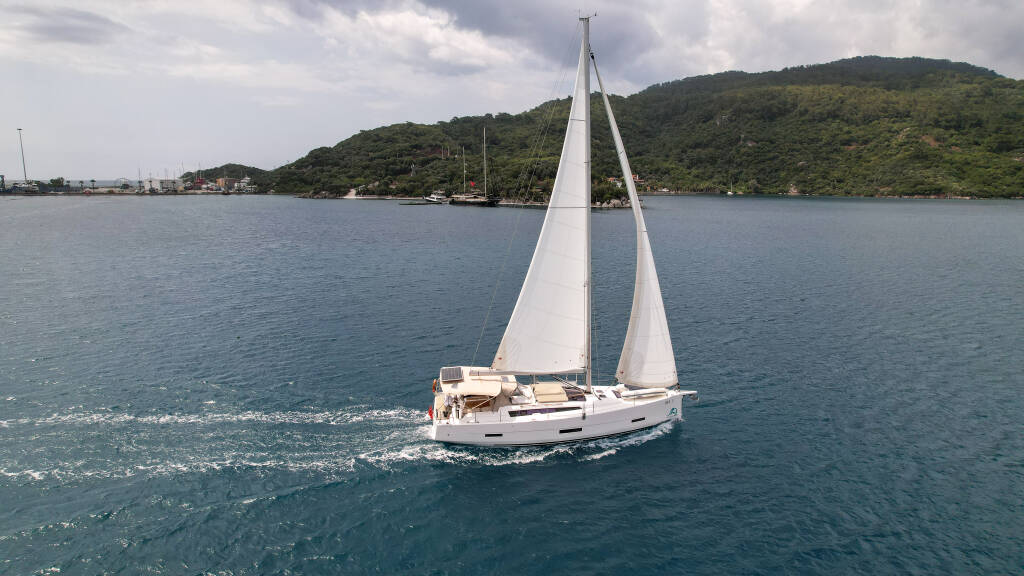 Dufour 430 Ida 1
