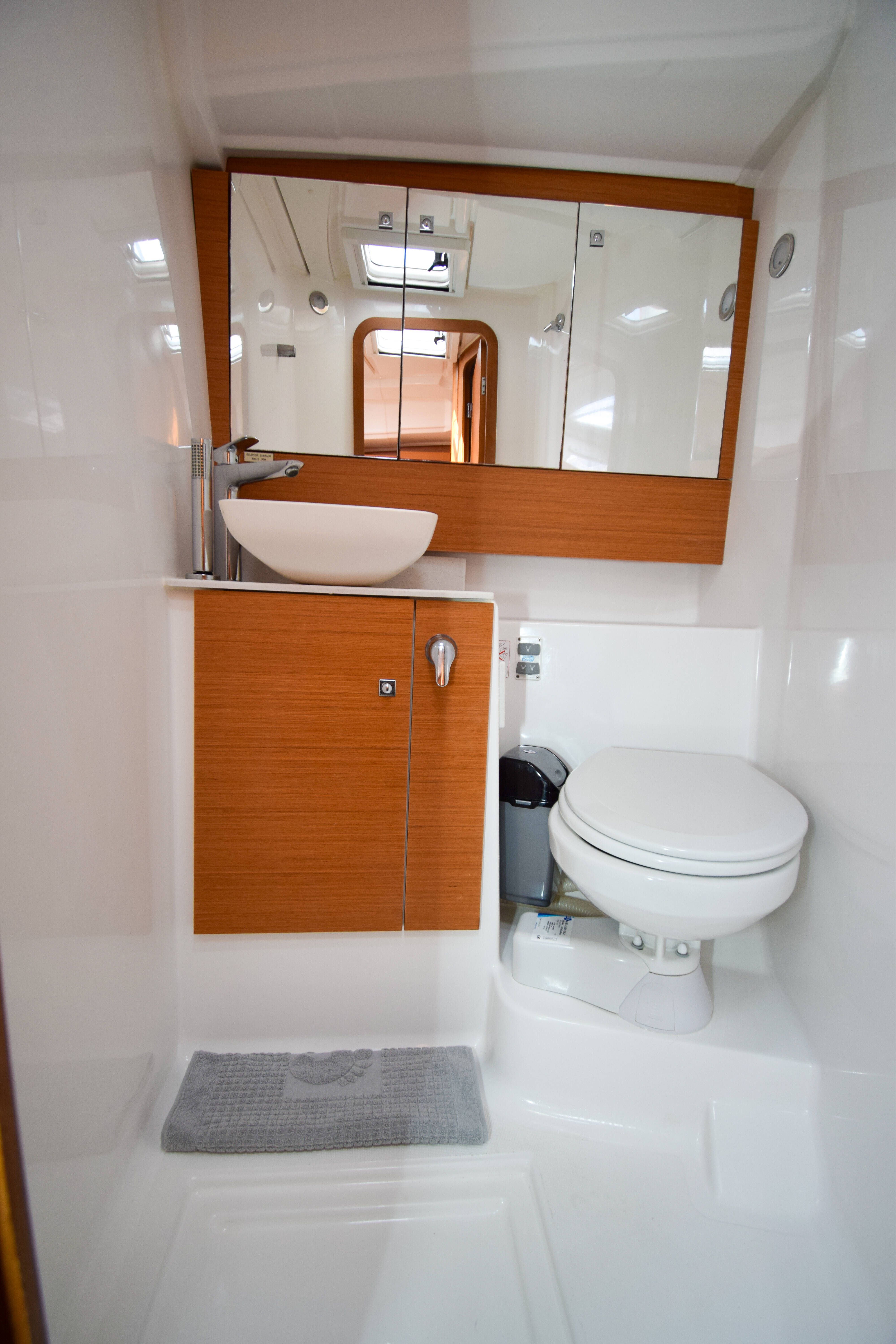 Dufour 430 Ida 1