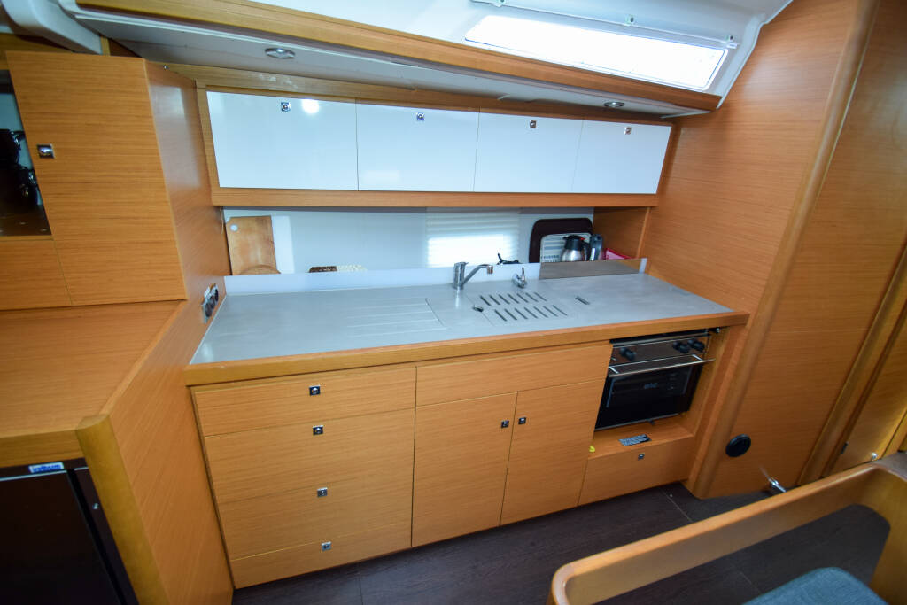 Dufour 430 Ida 1