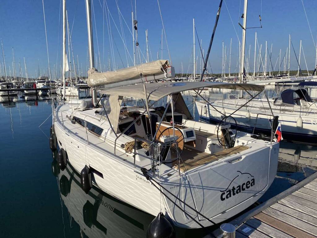 Dufour 430 • Catacea