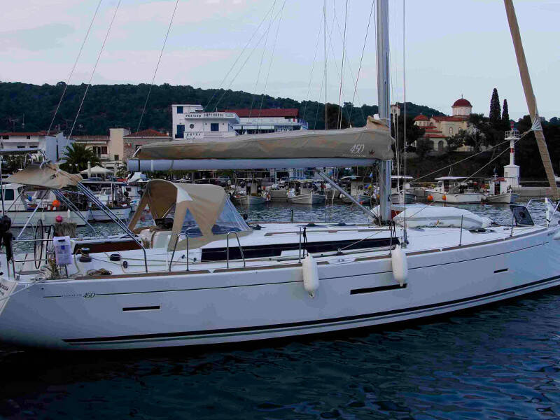 Dufour 450 GL • Maroussa