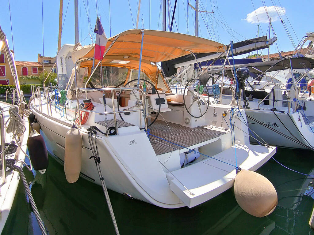 Dufour 450 • Flavia III