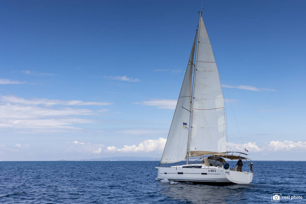Dufour 460 GL Asia - Solar Panel