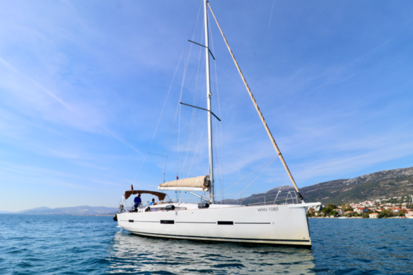 Dufour 460 GL Alila III