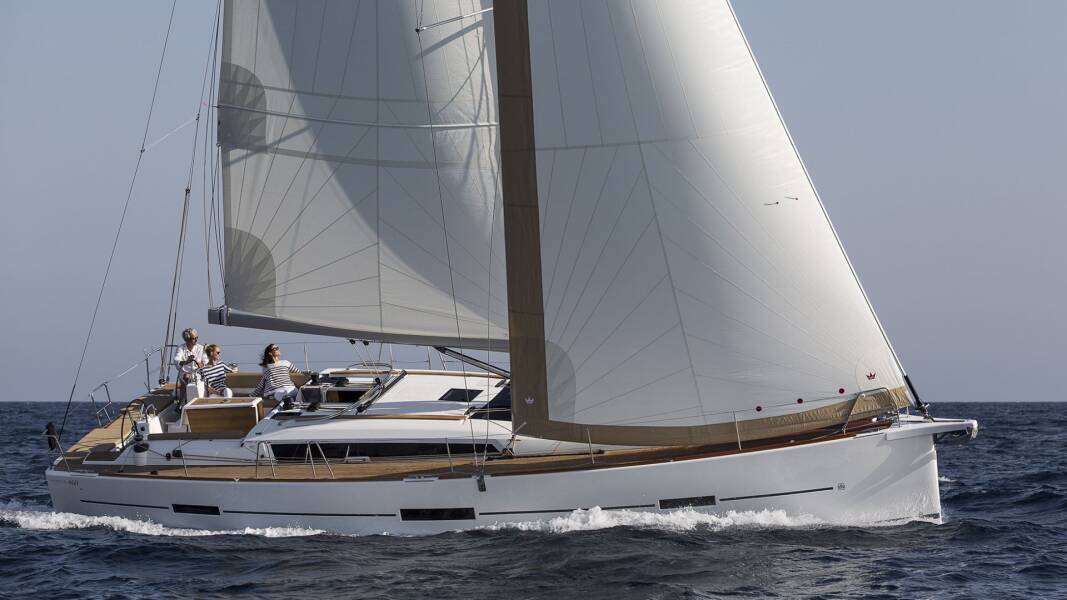 Dufour 460 GL • Good Luck