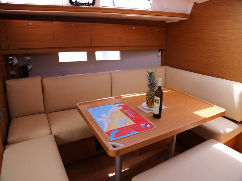 Dufour 460 Grand Large 4 cabin Sea  Hawk 