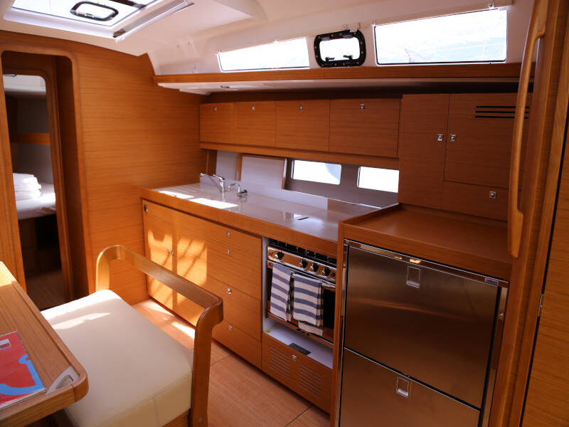 Dufour 460 Grand Large 4 cabin Sea  Hawk 
