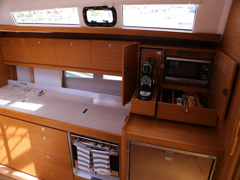 Dufour 460 Grand Large 4 cabin Sea  Hawk 