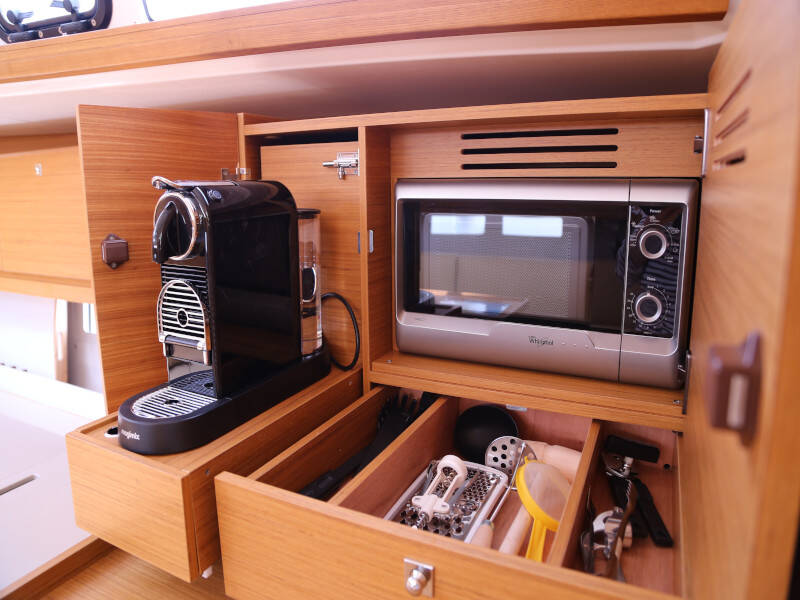 Dufour 460 Grand Large 4 cabin Sea  Hawk 