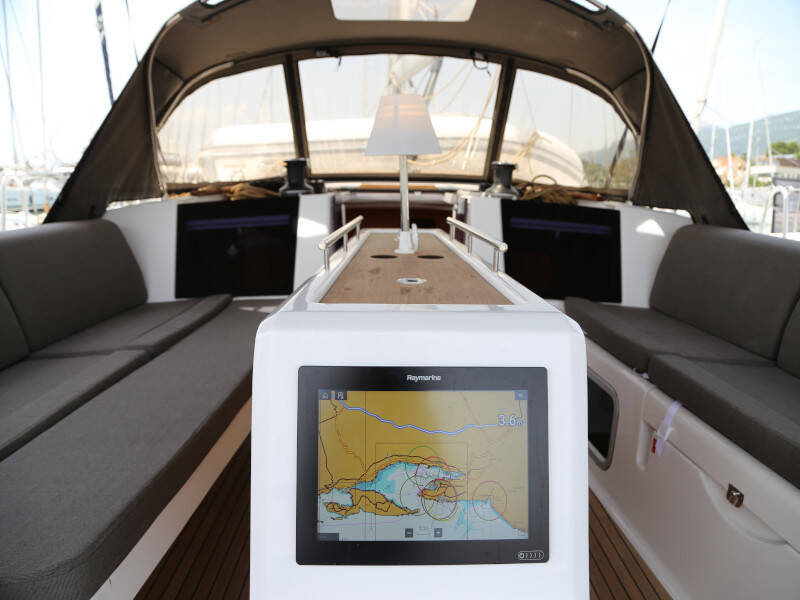 Dufour 460 Grand Large 4 cabin Sea  Hawk 