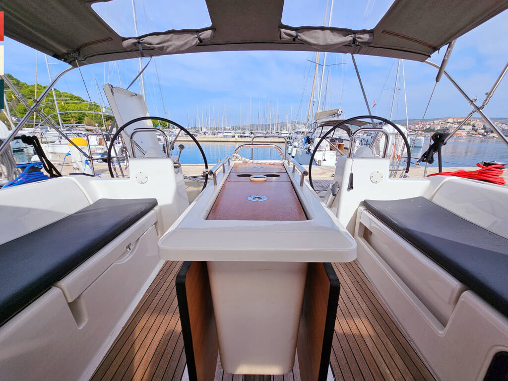 Dufour 460 Grand Large Nadine AC/Gen