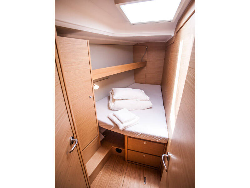 Dufour 460 Grand Large MADICKEN (new sails 2024., air condition)