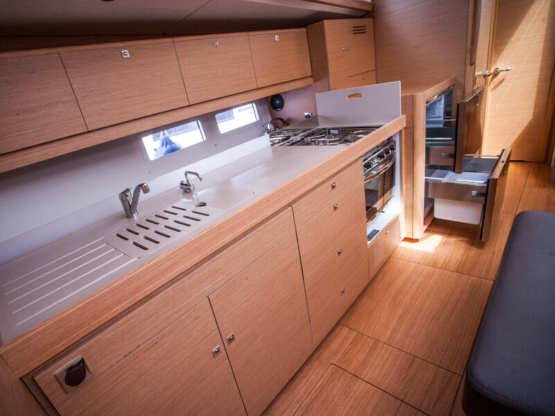 Dufour 460 Grand Large MADICKEN (new sails 2024., air condition)