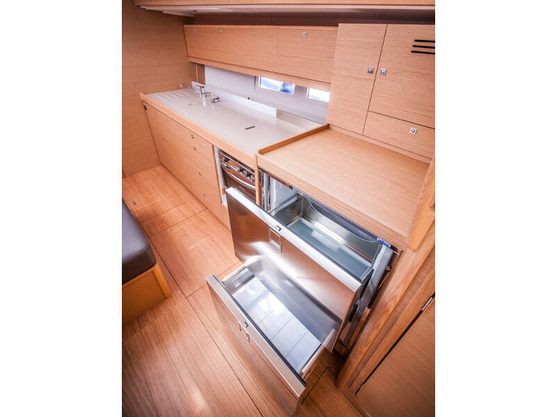 Dufour 460 Grand Large MADICKEN (new sails 2024., air condition)