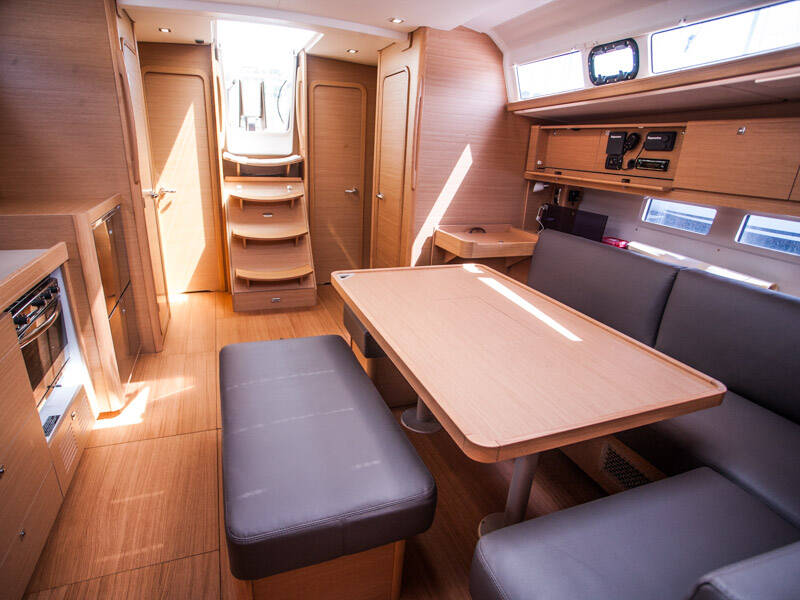 Dufour 460 Grand Large MADICKEN (new sails 2024., air condition)