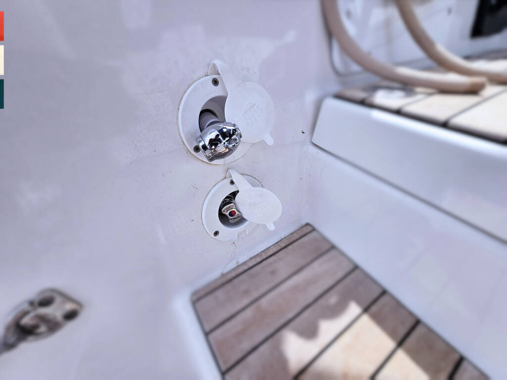 Dufour 470 Grand Large Sonata (A/C & gen)