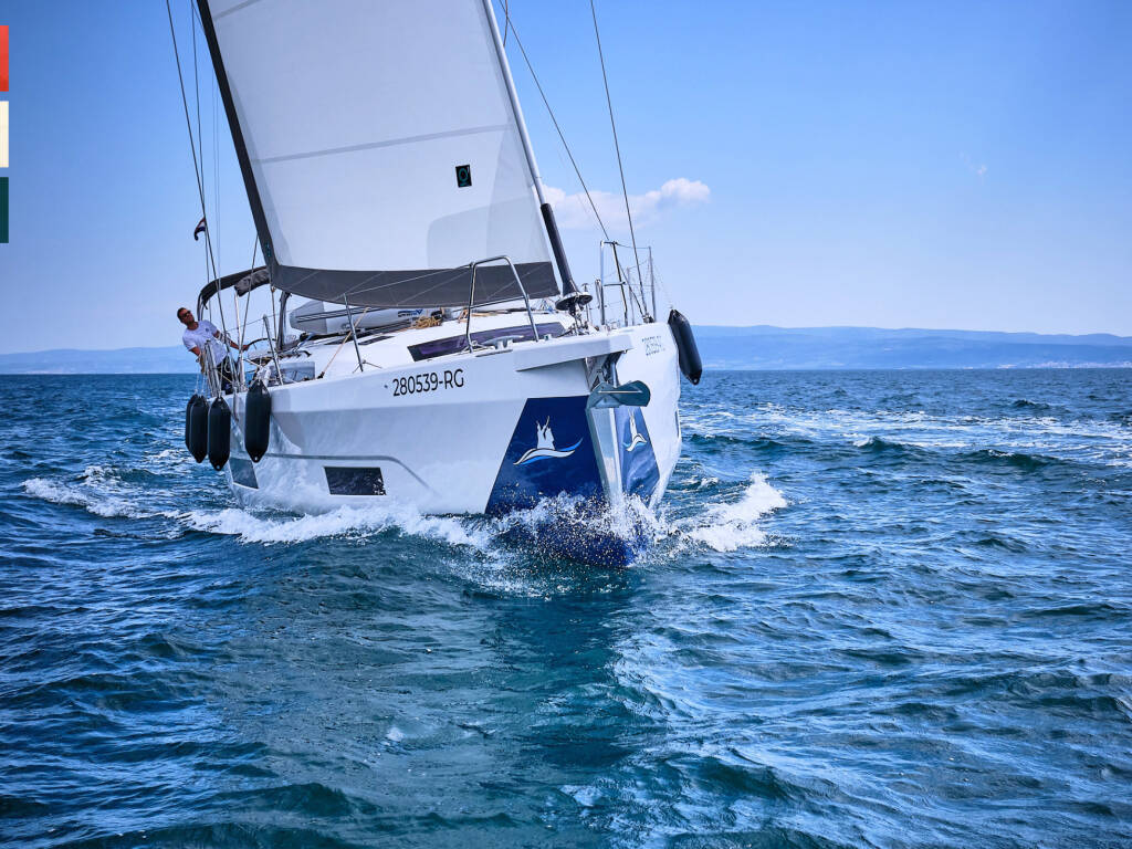 Dufour 470 Grand Large Sonata (A/C & gen)