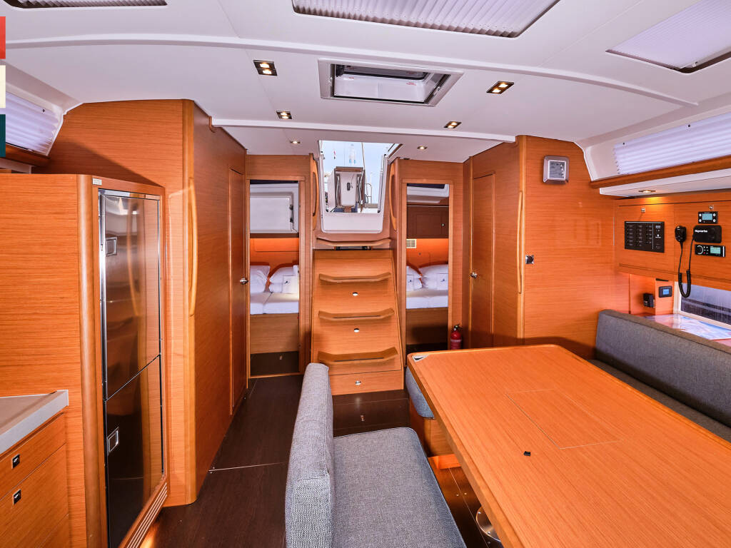 Dufour 470 Grand Large Sonata (A/C & gen)