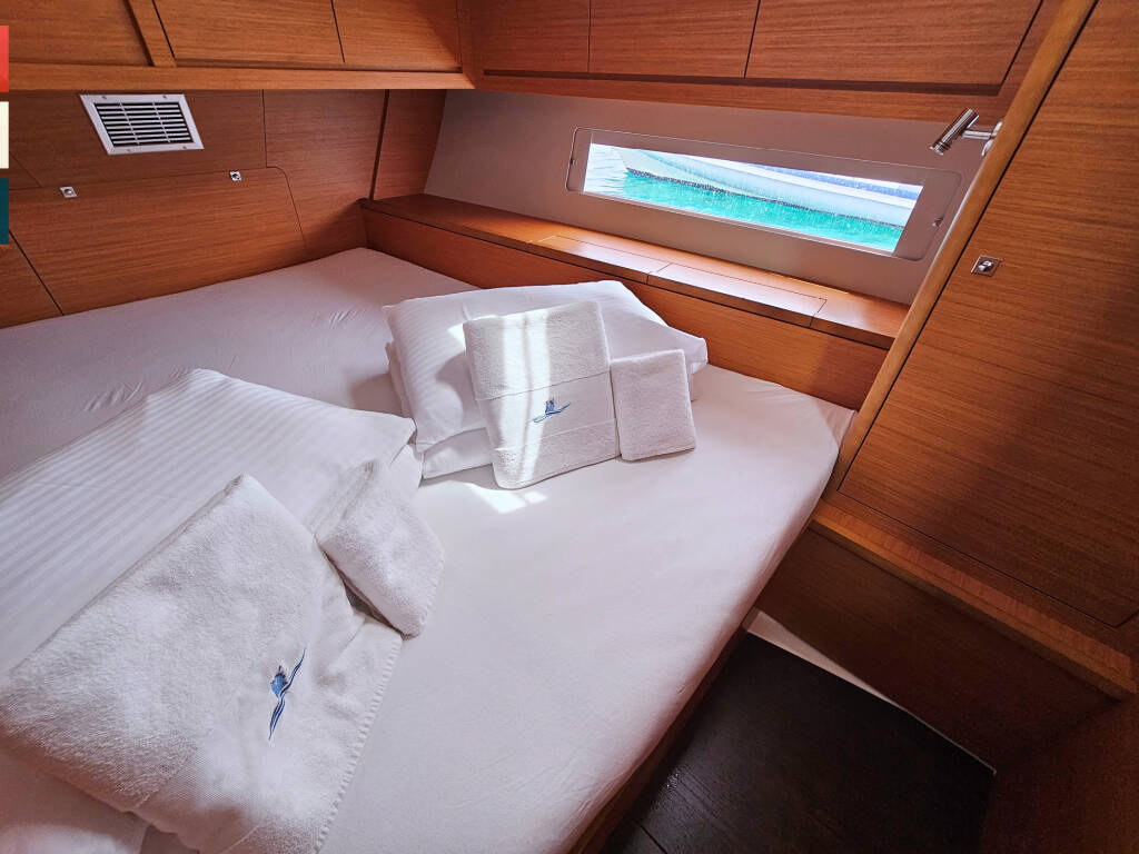 Dufour 470 Grand Large Sonata (A/C & gen)