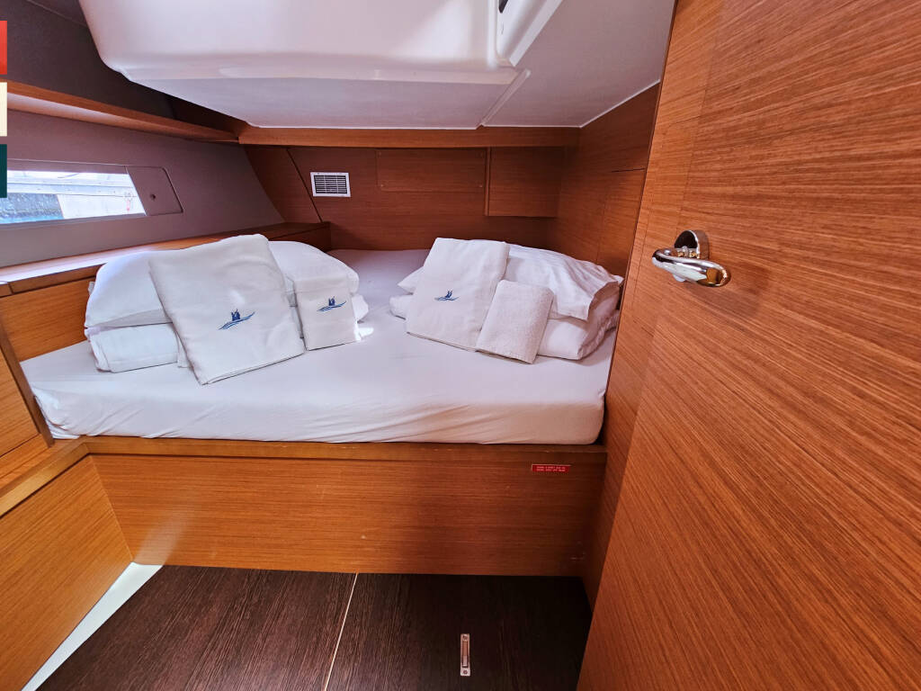 Dufour 470 Grand Large Sonata (A/C & gen)
