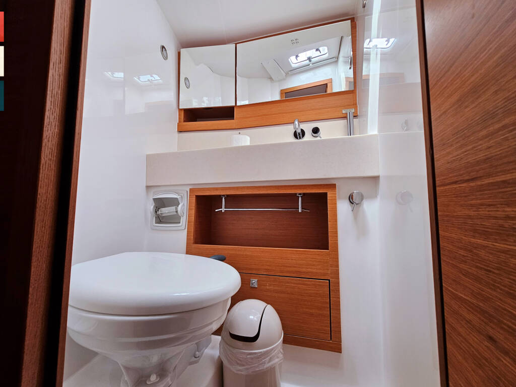 Dufour 470 Grand Large Sonata (A/C & gen)