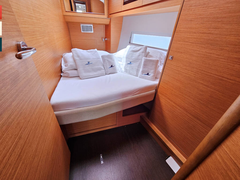 Dufour 470 Grand Large Sonata (A/C & gen)