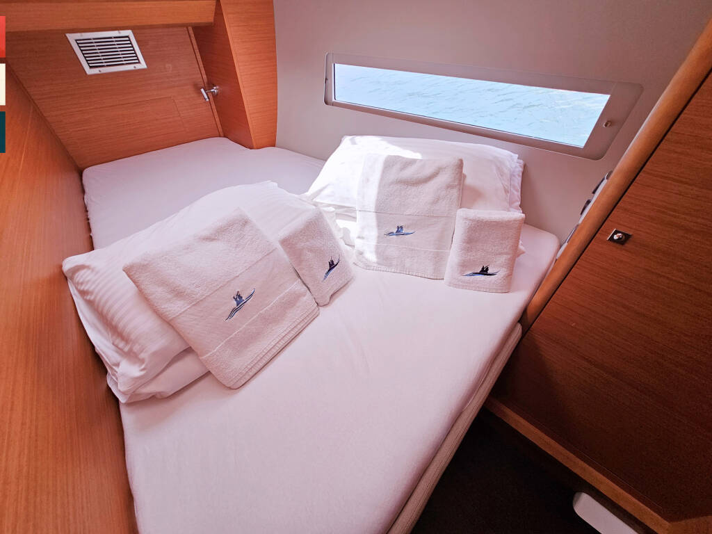 Dufour 470 Grand Large Sonata (A/C & gen)