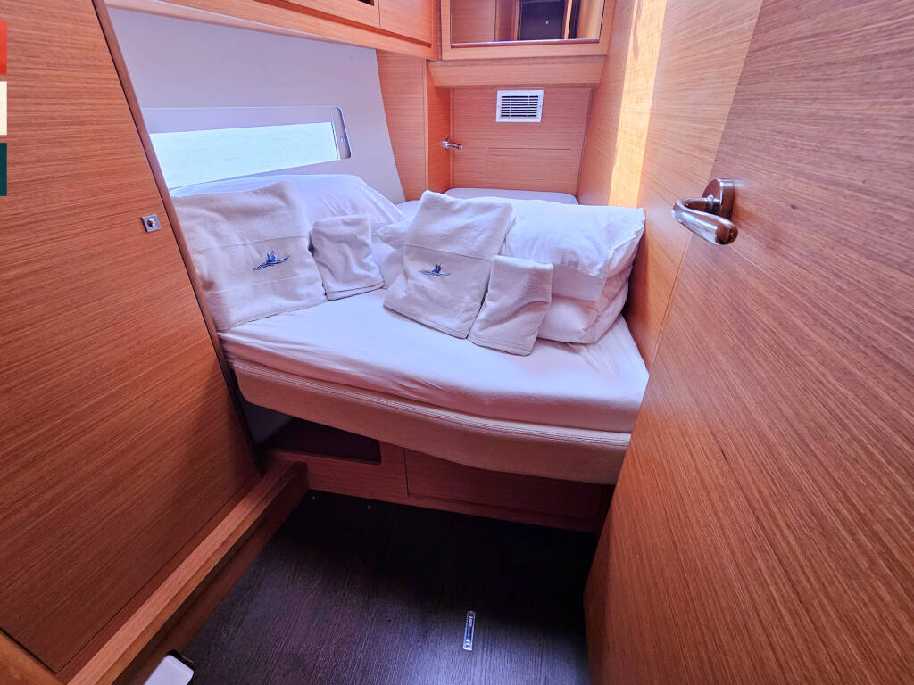 Dufour 470 Grand Large Sonata (A/C & gen)