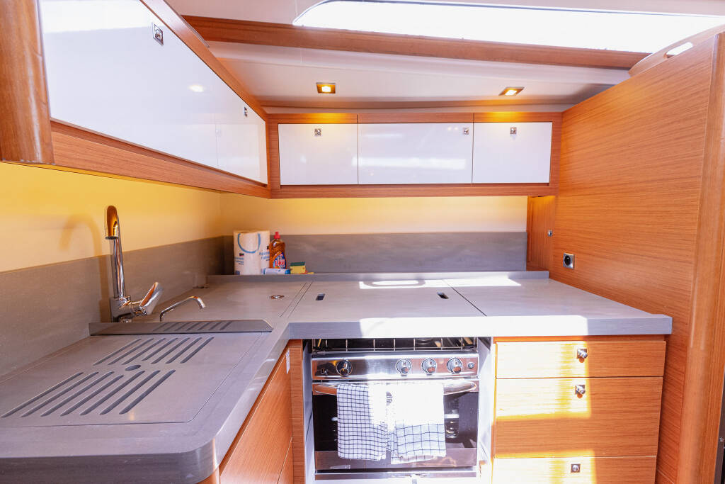 Dufour 470 BALU