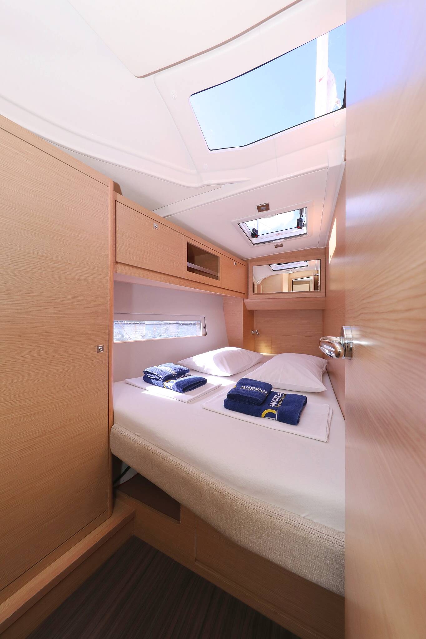 Dufour 470 Shooting Star