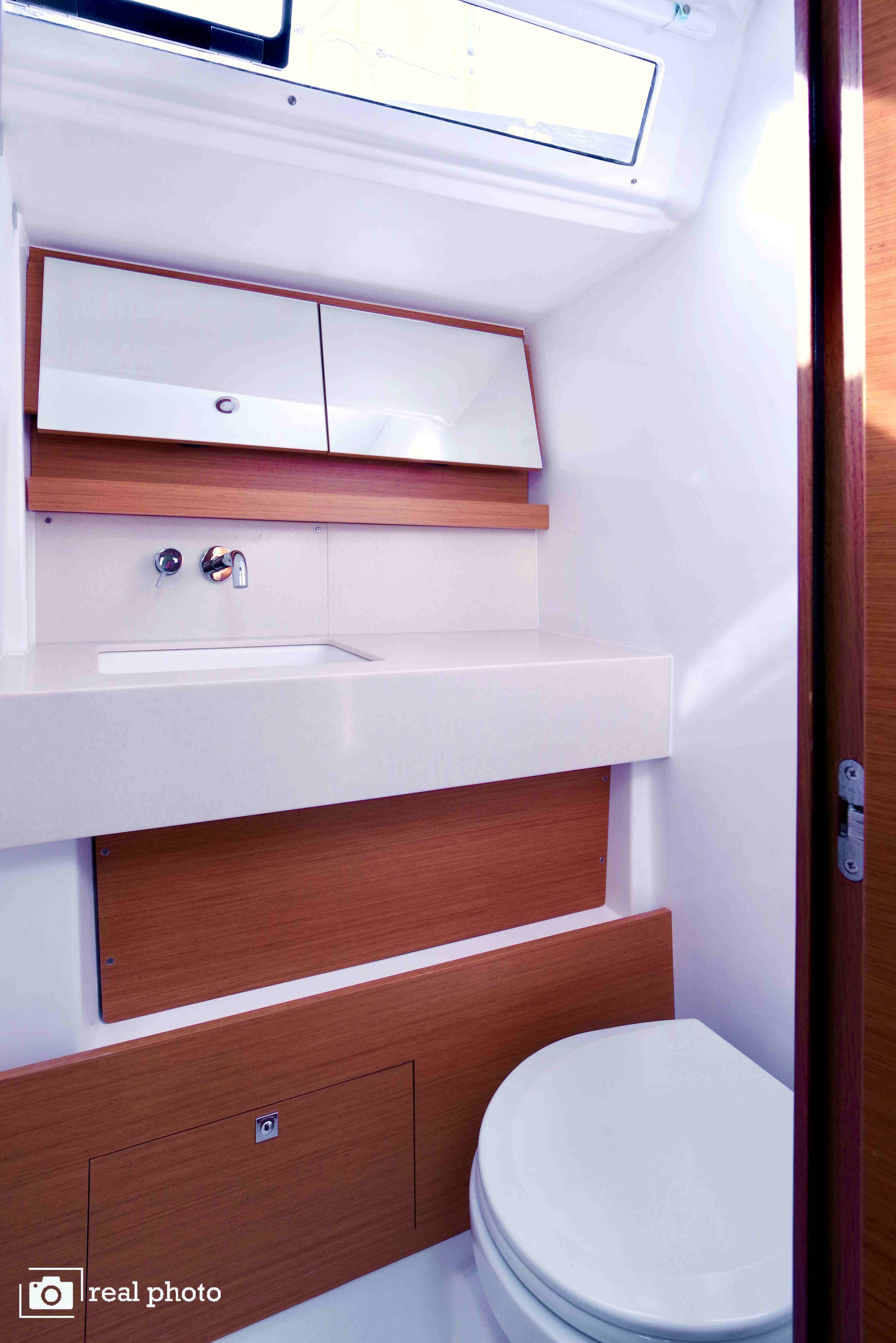 Dufour 470 Fortuna  - Water maker, Solar Panel
